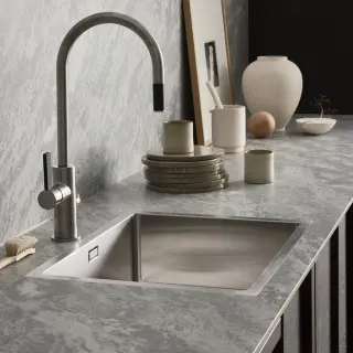  Bricmate Kolm&aring;rden Light Silk B&auml;nkskiva - Badhuset.se