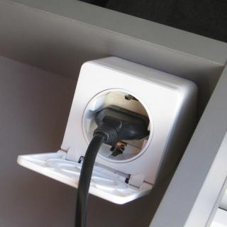  Hafa Eluttag Hafa Eluttag för utdragslåda - Badhuset.se