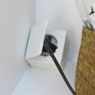  Hafa Eluttag Hafa Eluttag för skåp och hylla - Badhuset.se