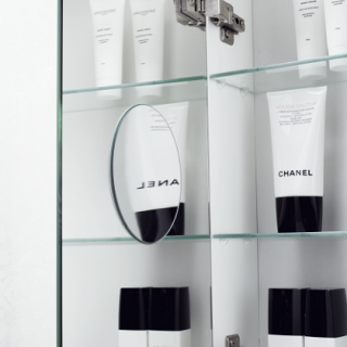  Svedbergs Flattery Förstoringsspegel - Badhuset.se