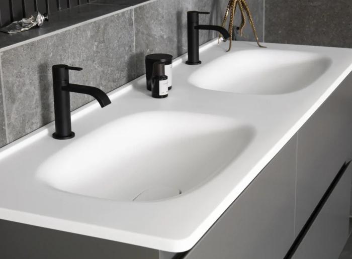  Vedum Flow Kommod 1500 Dubbel med 4 lådor - Badhuset.se