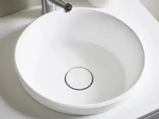  Vedum Tv&auml;ttst&auml;ll ZONE 600 (Solid Surface B&auml;nkskiva) - Badhuset.se