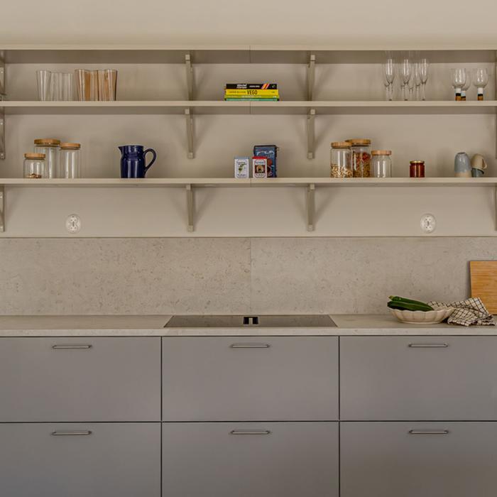  Bricmate Norrvange Ivory Matt Bänkskiva - Badhuset.se