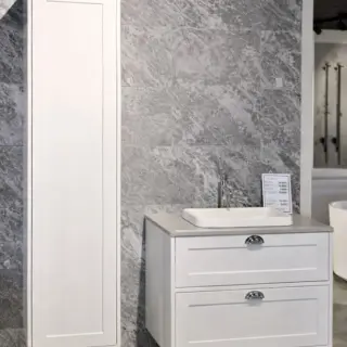  INR Grand Classic M&ouml;belpaket Utst&auml;llningsexemplar - Badhuset.se